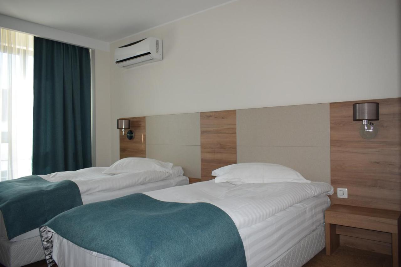 Hotel Regal Брашов Екстериор снимка