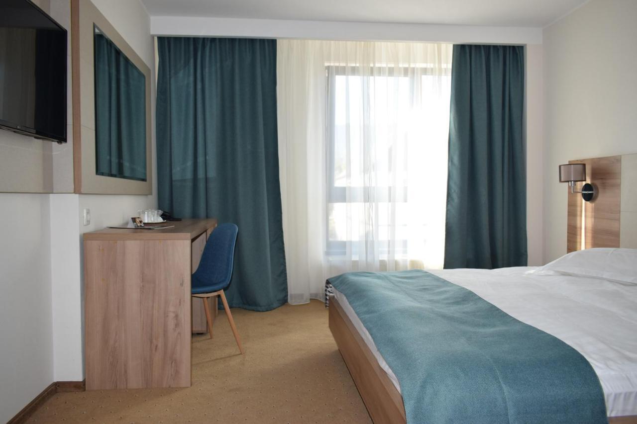 Hotel Regal Брашов Екстериор снимка