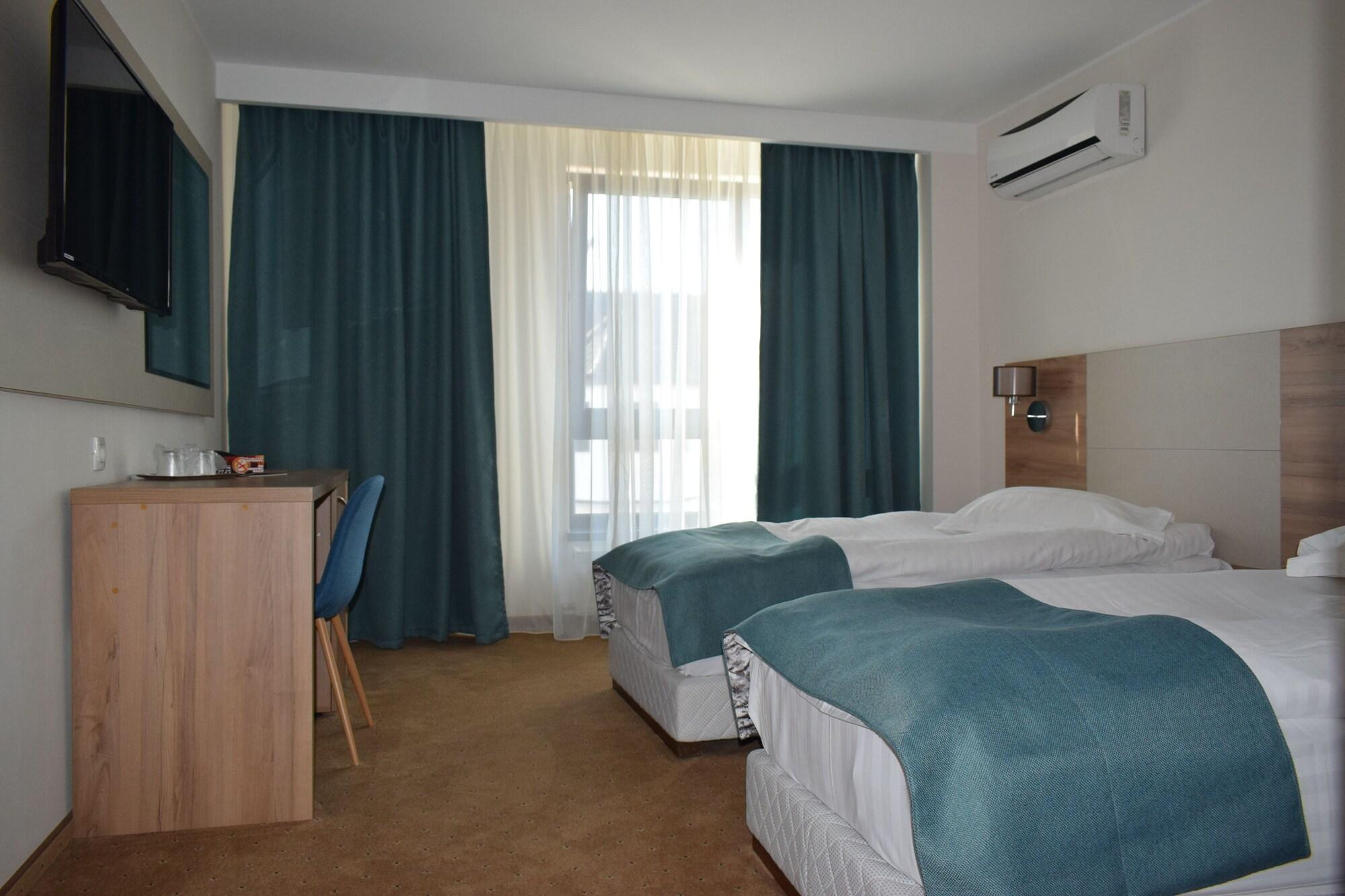 Hotel Regal Брашов Екстериор снимка