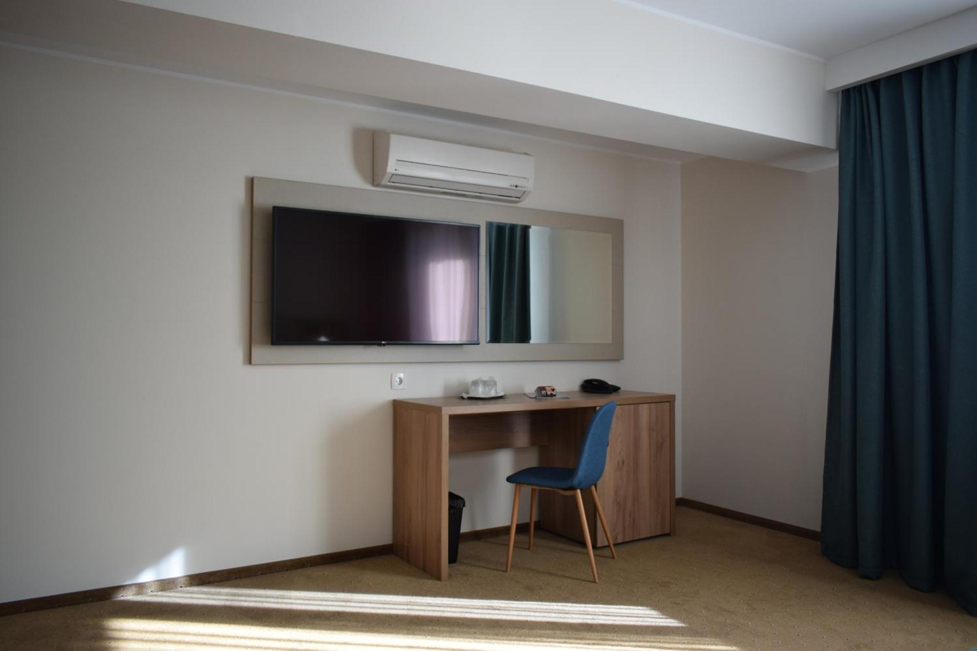 Hotel Regal Брашов Екстериор снимка