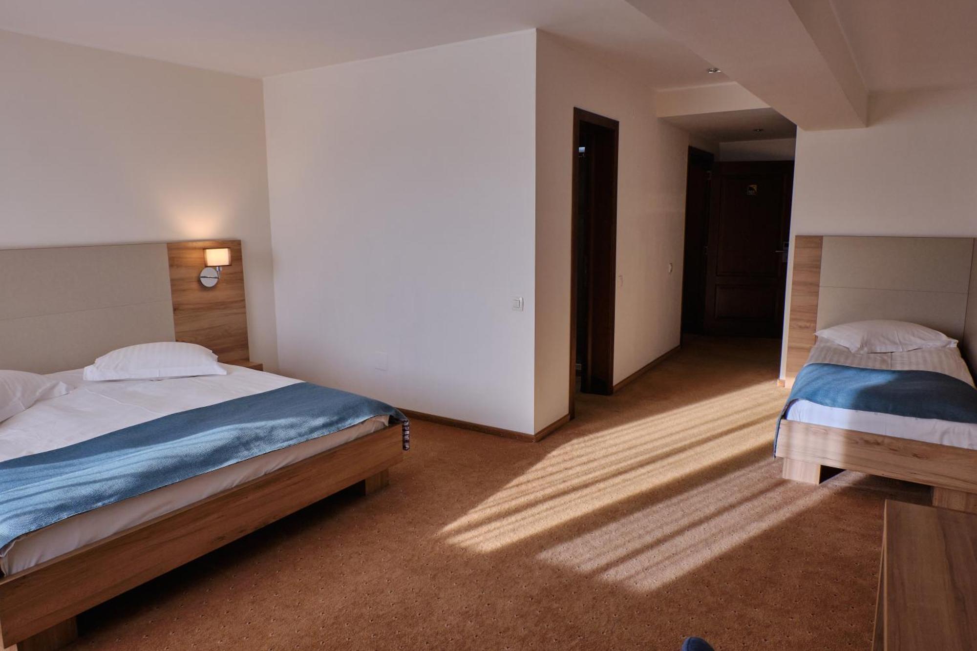 Hotel Regal Брашов Екстериор снимка