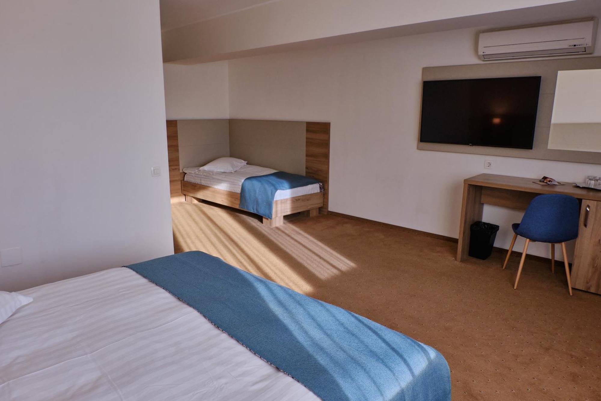 Hotel Regal Брашов Екстериор снимка